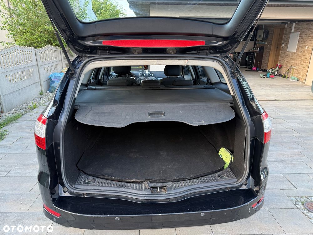 Ford Mondeo 1.8 TDCi Trend - 14
