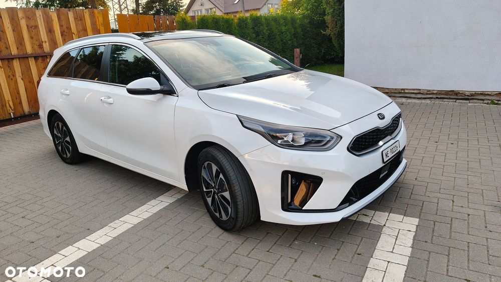 Kia Ceed 1.6 GDI PHEV L Business Line DCT - 2