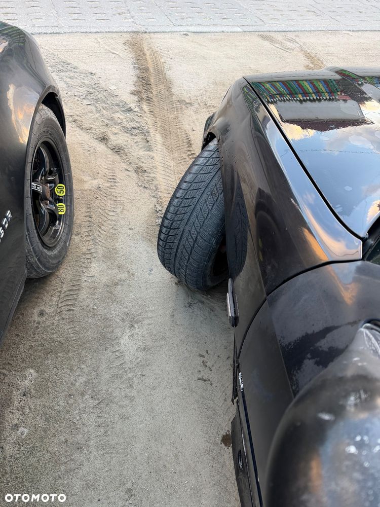 BMW Seria 3 323i - 11