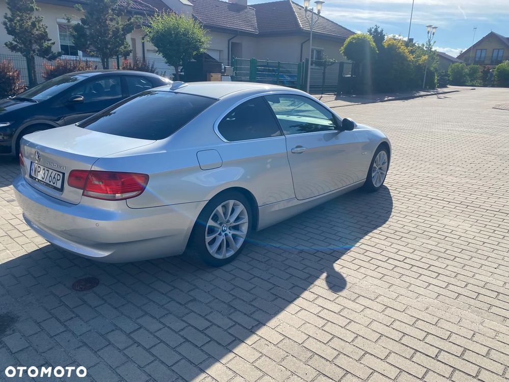 BMW Seria 3 330xd - 13