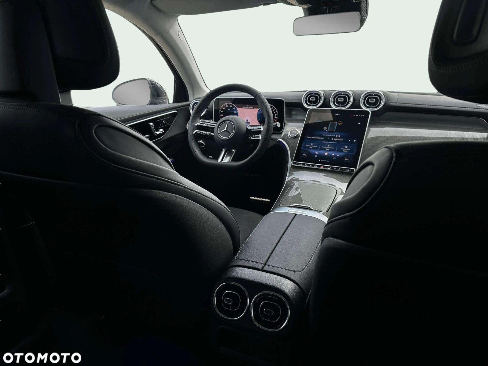 Mercedes-Benz GLC - 15
