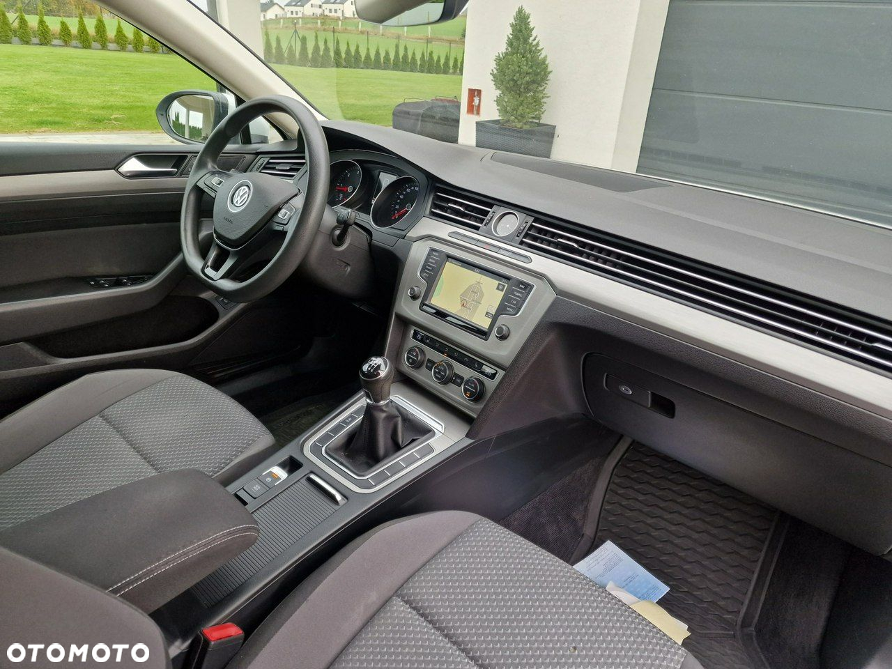 Volkswagen Passat - 5
