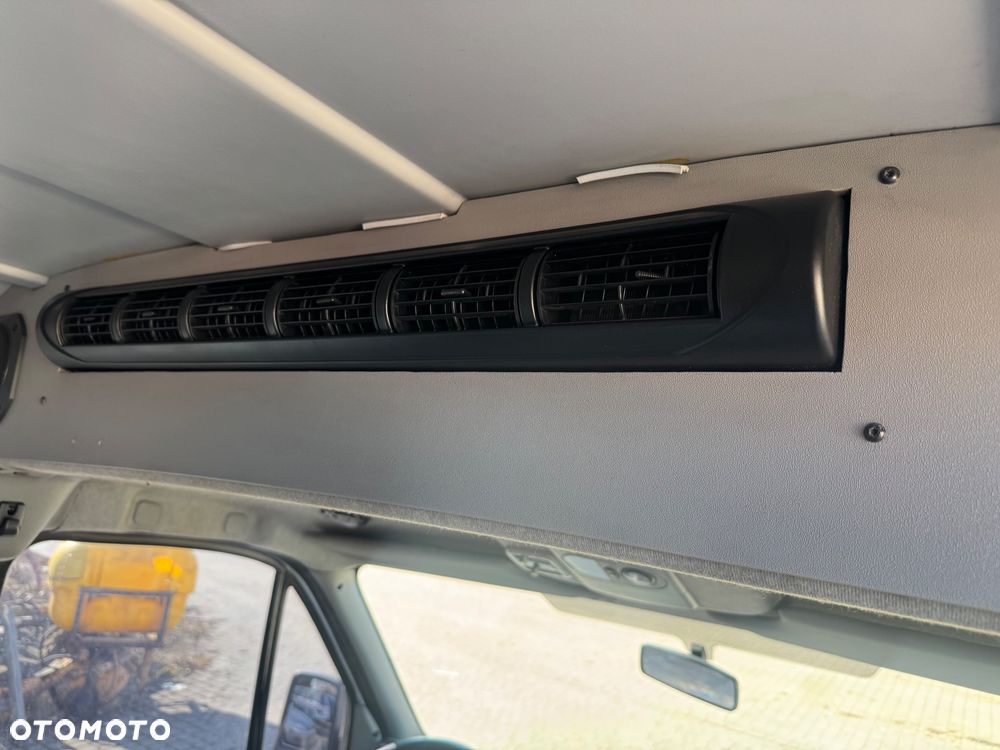 Renault Master 2009r. WEBASTO 11 Miejsc Autobus L3H2 I wł. LIFT - 27