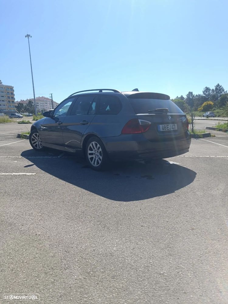 BMW 320 d - 6