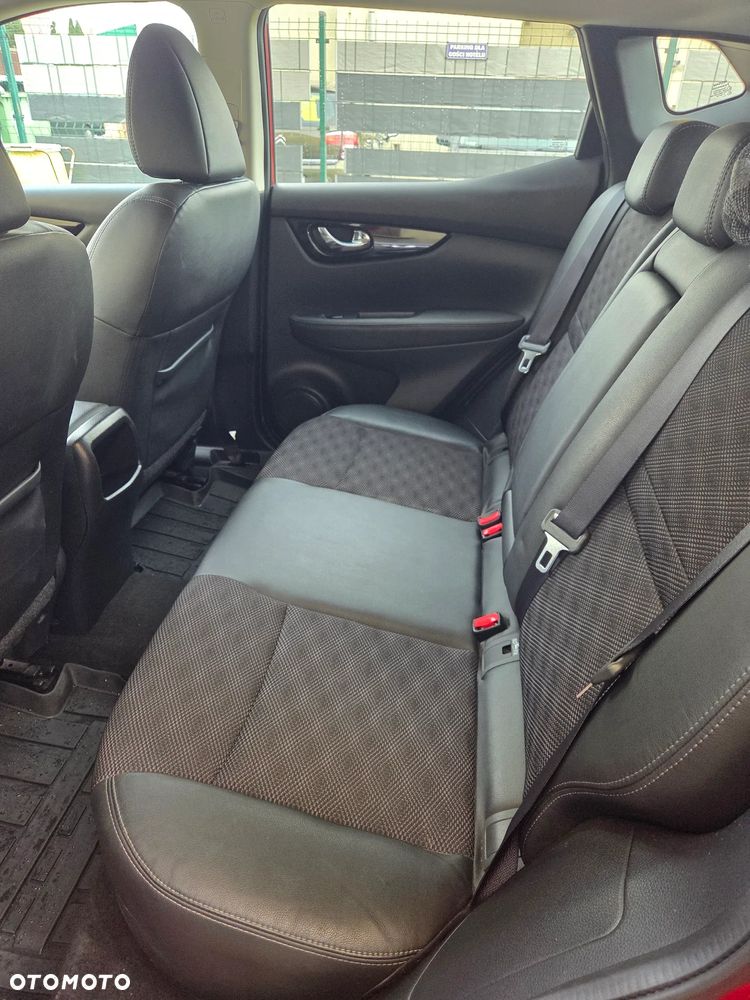 Nissan Qashqai 1.6 dCi 4x4 Tekna S&S - 7