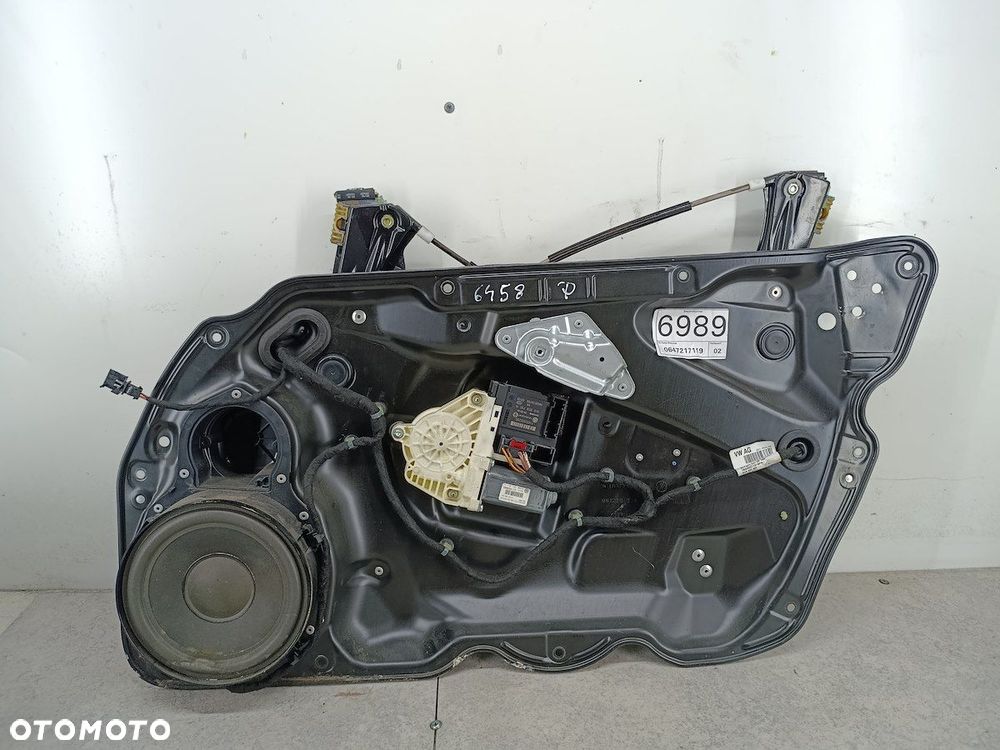 PODNOŚNIK SZYBY PRAWY PRZÓD  VW PASSAT B6 3C1837756G 1K0959792M BOSCH - 4