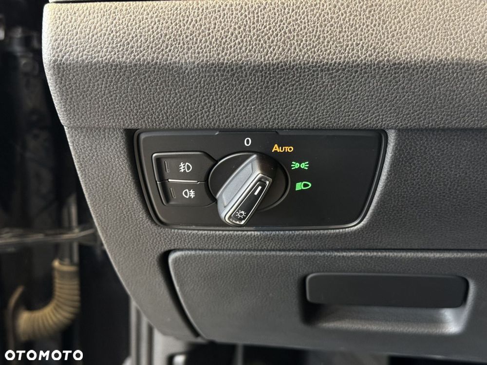 Volkswagen Passat - 18