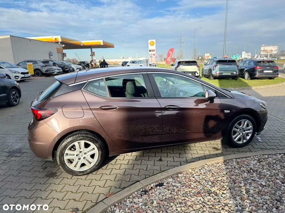 Opel Astra 1.4 T Enjoy - 6