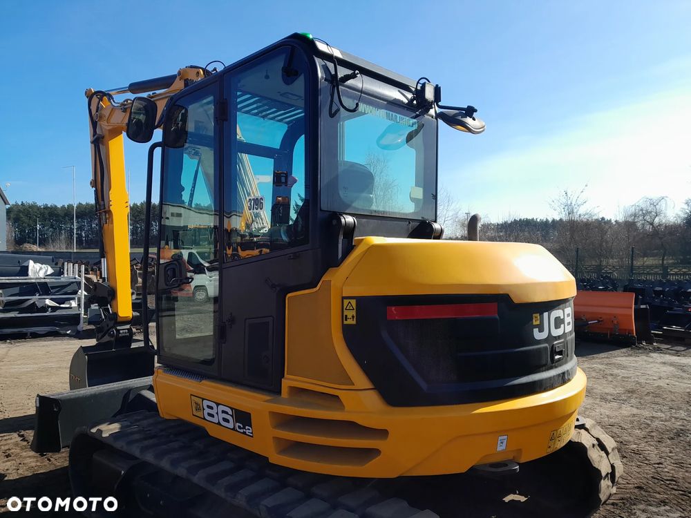 JCB 86C-2 - 13