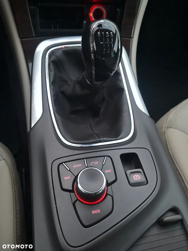 Opel Insignia 2.0 CDTI Cosmo - 19