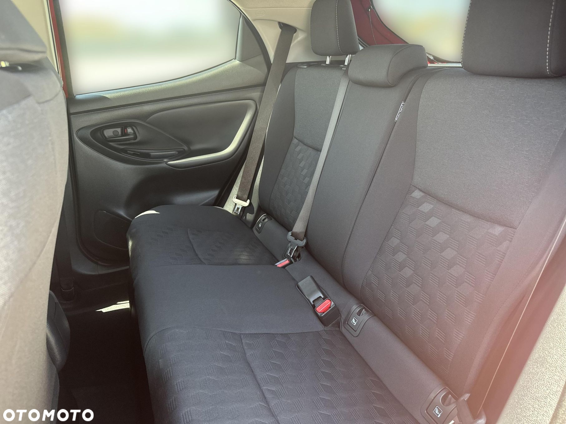 Toyota Yaris - 14