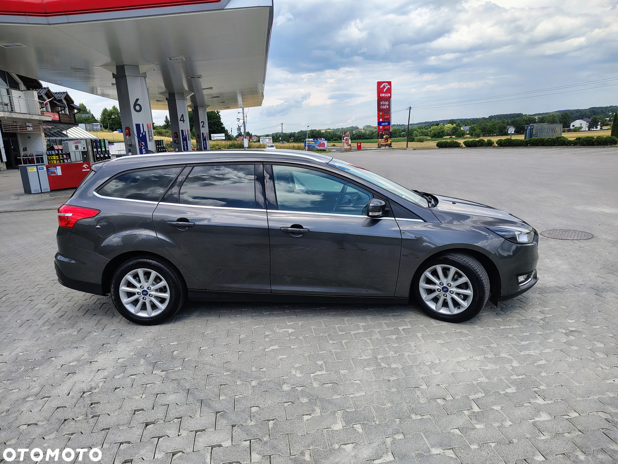 Ford Focus 1.6 TDCi DPF Titanium - 10