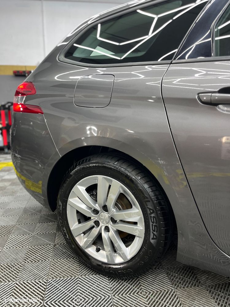 Peugeot 308 SW 1.5 BlueHDi Active - 4