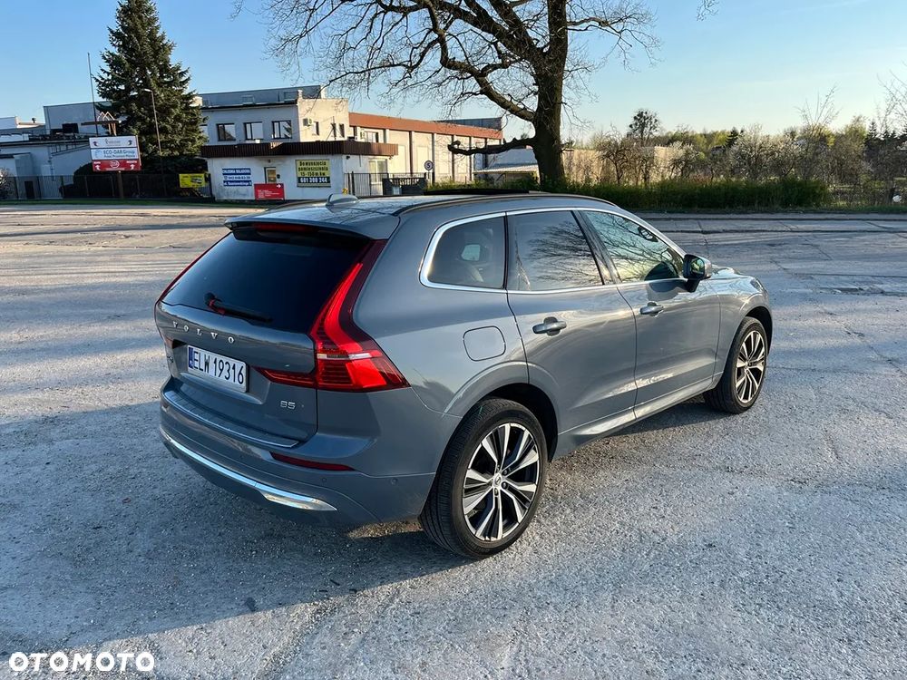 Volvo XC 60 B5 B Geartronic Momentum Pro - 18
