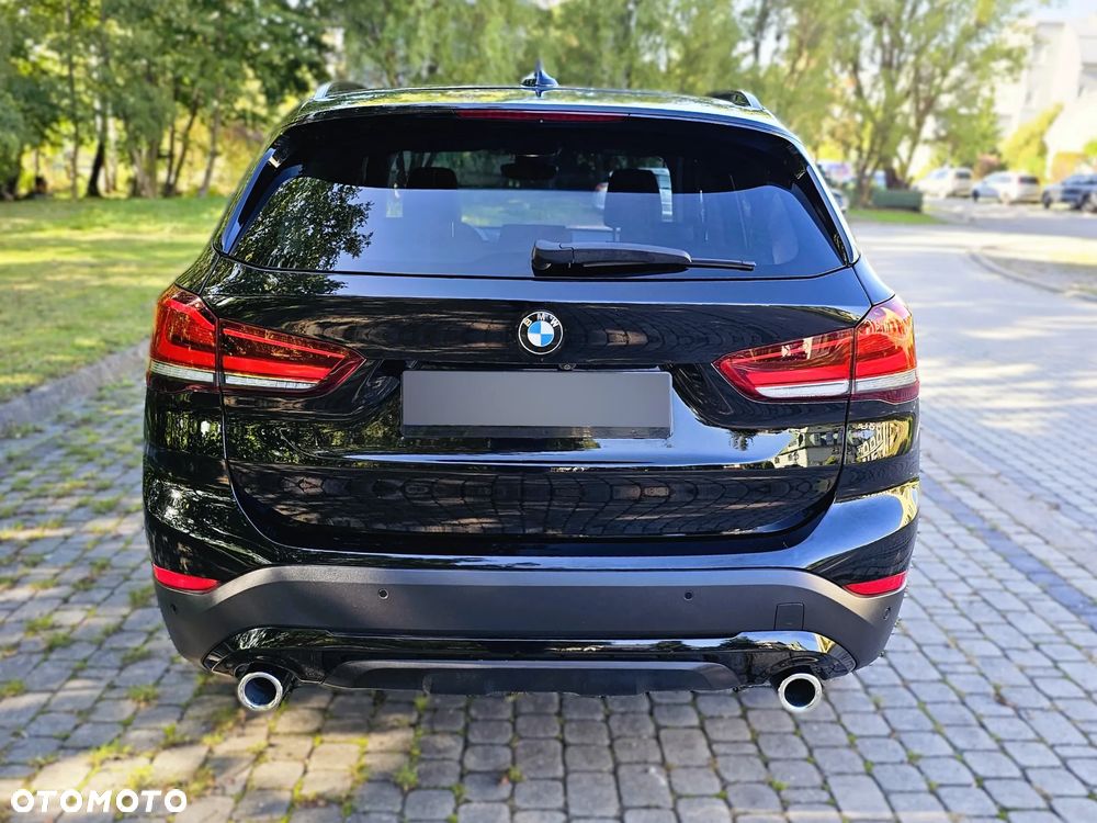 BMW X1 xDrive25d xLine - 6