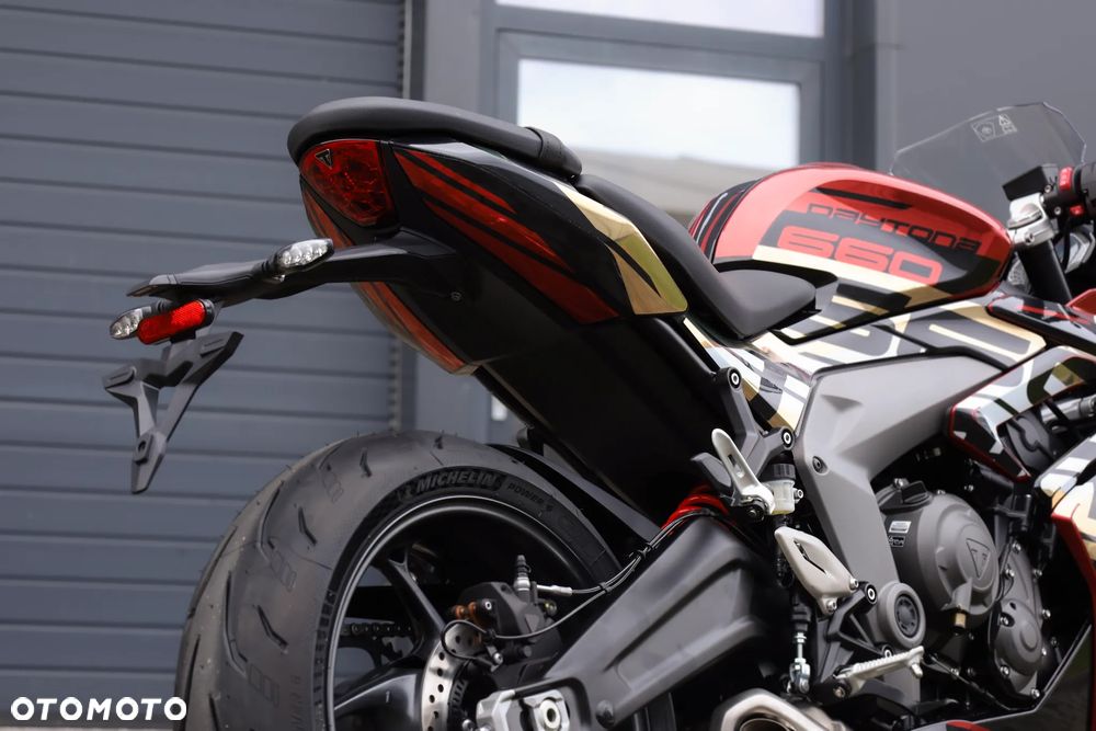 Triumph Daytona - 13