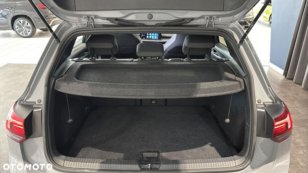 Volkswagen Golf - 18