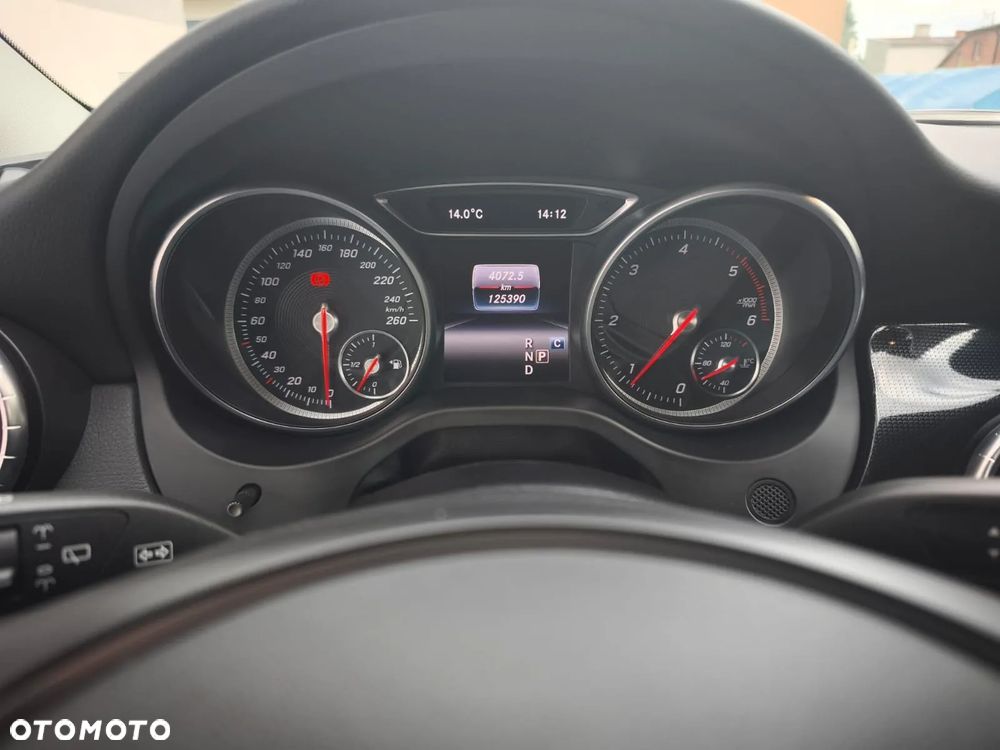 Mercedes-Benz CLA 180 d 7G-DCT - 5