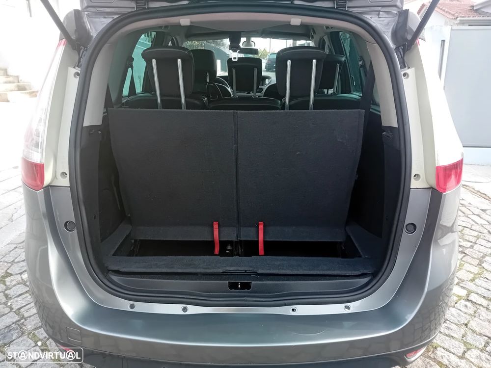 Renault Grand Scénic 1.5 dCi Bose Edition SS - 11
