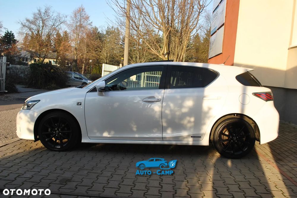 Lexus CT 200h F Sport - 11