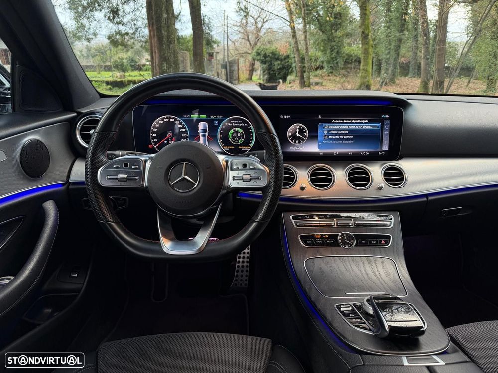 Mercedes-Benz E 300 de AMG Line - 12