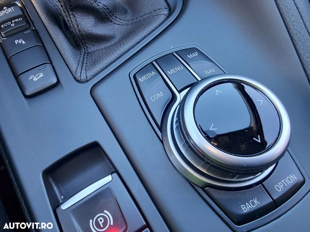 BMW X1 xDrive20d AT - 28