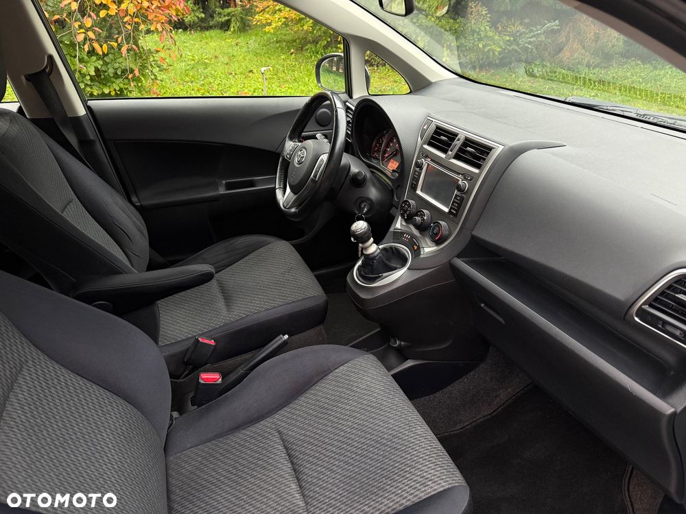 Toyota Verso S 1.4 D-4D Comfort - 13