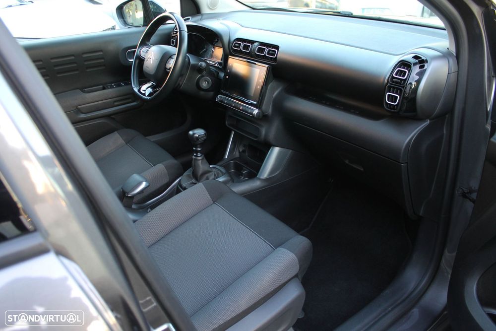 Citroën C3 Aircross BlueHDI 110 Stop & Start SHINE - 24