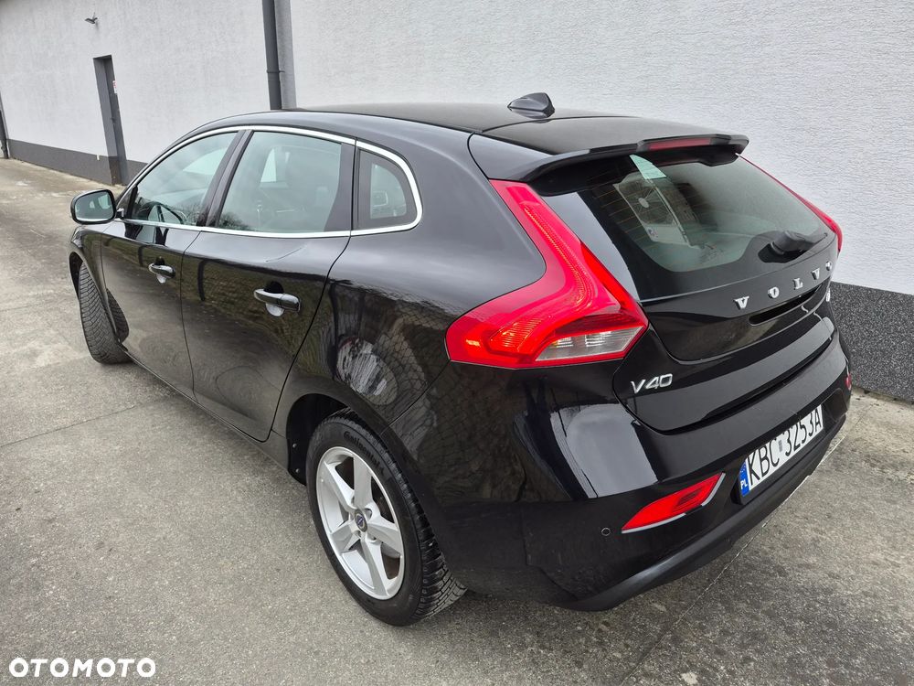 Volvo V40 D2 - 7