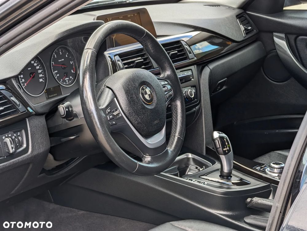 BMW Seria 3 318d Edition Luxury Line Purity - 23