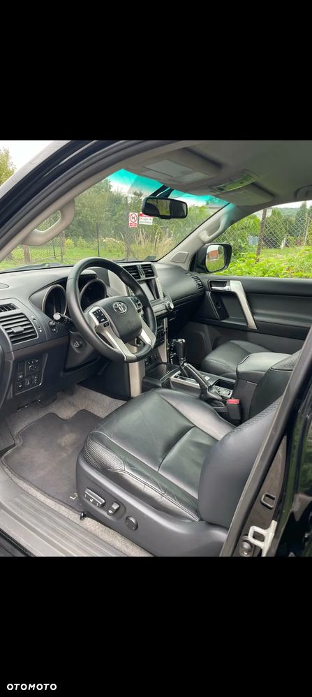 Toyota Land Cruiser LC 3.0 D-4D Prestige 7os - 4