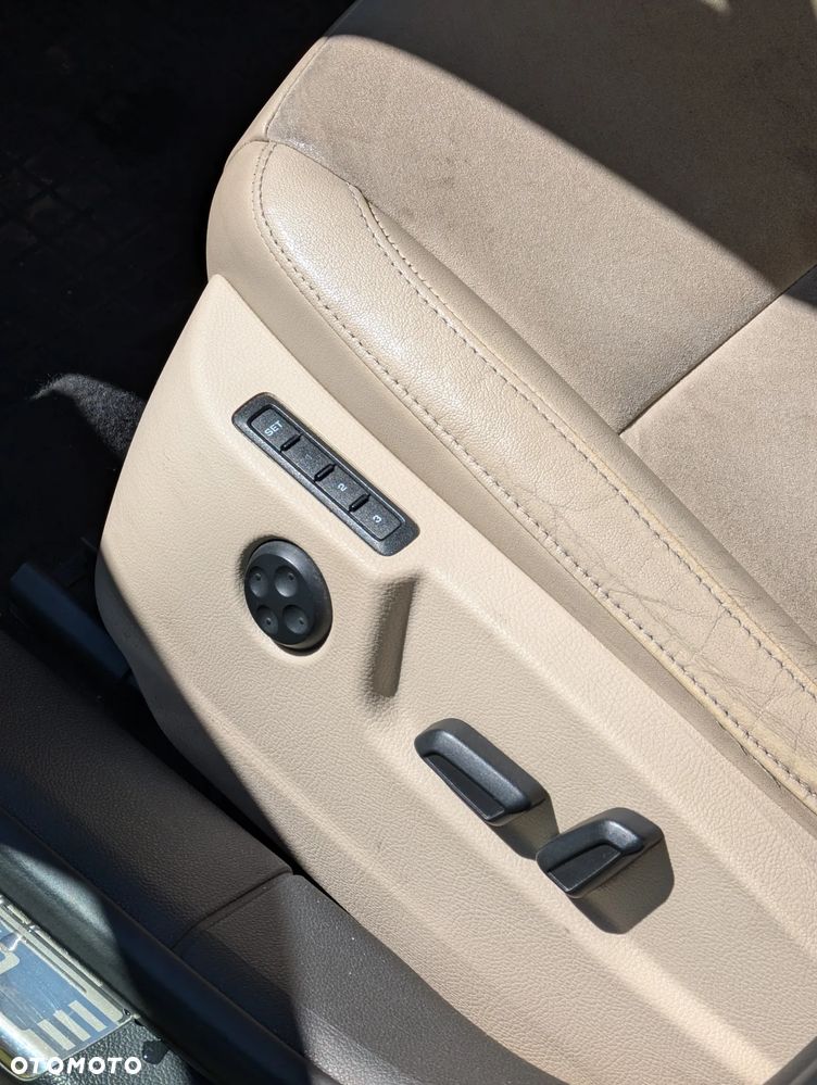 Skoda Superb 1.8 TSI Platinum DSG - 9