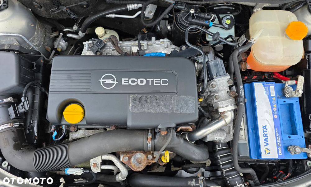 Opel Astra 1.7 CDTI DPF Sport - 20