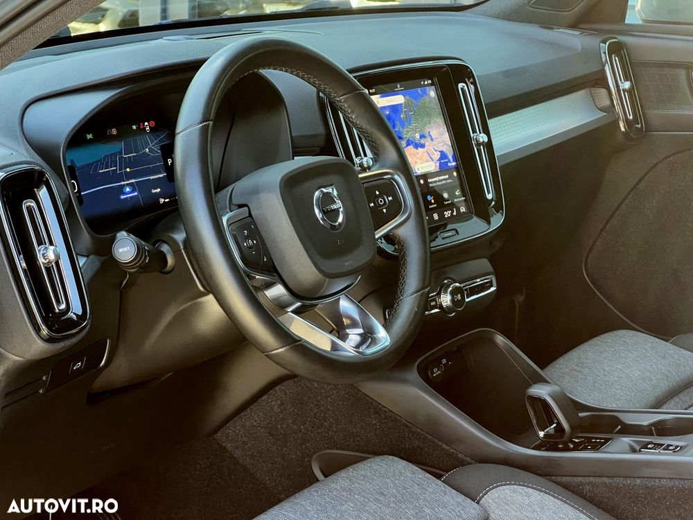 Volvo XC 40 B3 AT FWD MHEV Core - 13