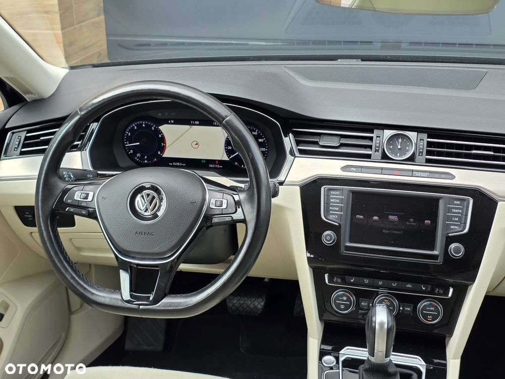 Volkswagen Passat Variant 1.4 TSI BMT ACT Highline DSG - 29