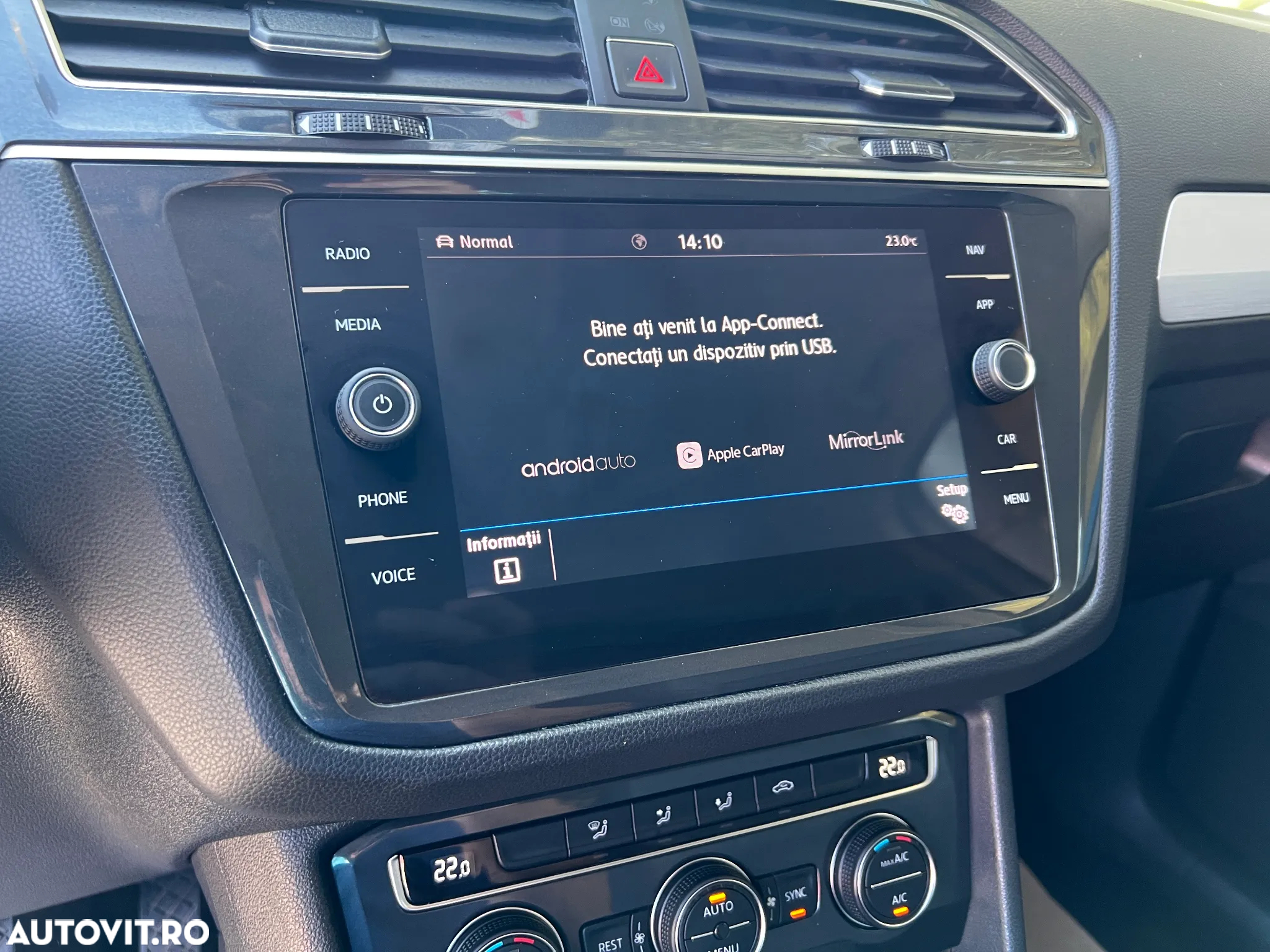 Volkswagen Tiguan 2.0 TDI SCR 4MOTION DSG R-Line - 27