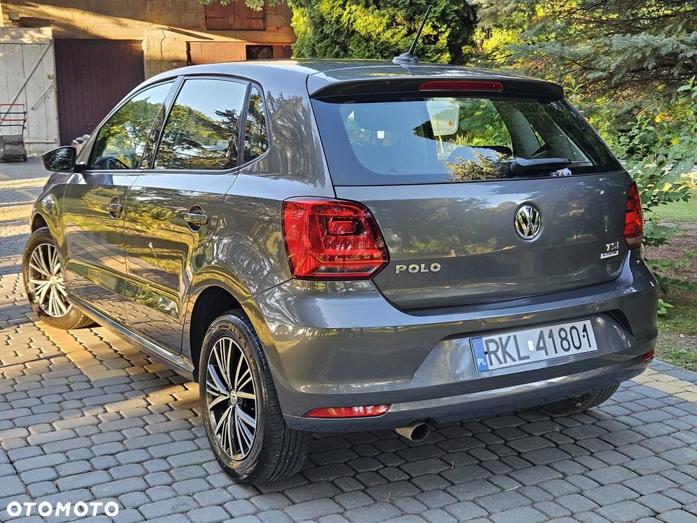 Volkswagen Polo 1.2 TSI Blue Motion Technology Allstar - 4