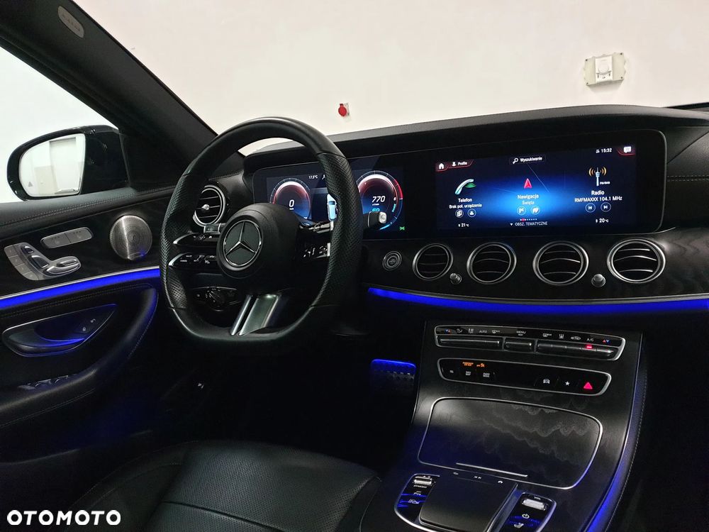Mercedes-Benz Klasa E 300 de 4Matic 9G-TRONIC AMG Line - 11