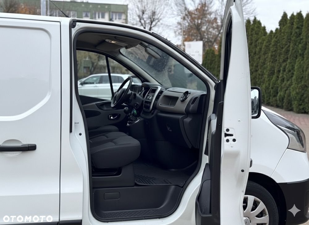 Renault Trafic - 20