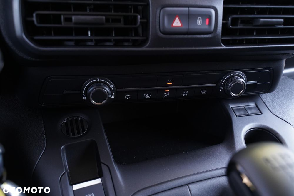 Fiat Doblo Cargo/Van - 17
