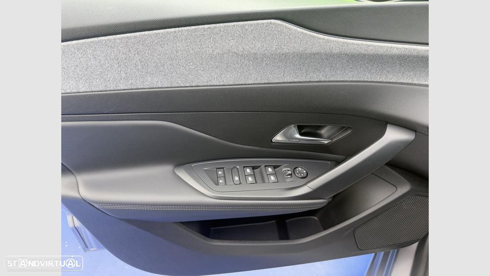 Peugeot 308 1.2 PureTech Allure - 10