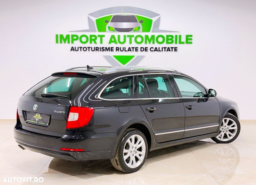 Skoda Superb Combi 2.0 TDI 4x4 DSG Exclusive - 12