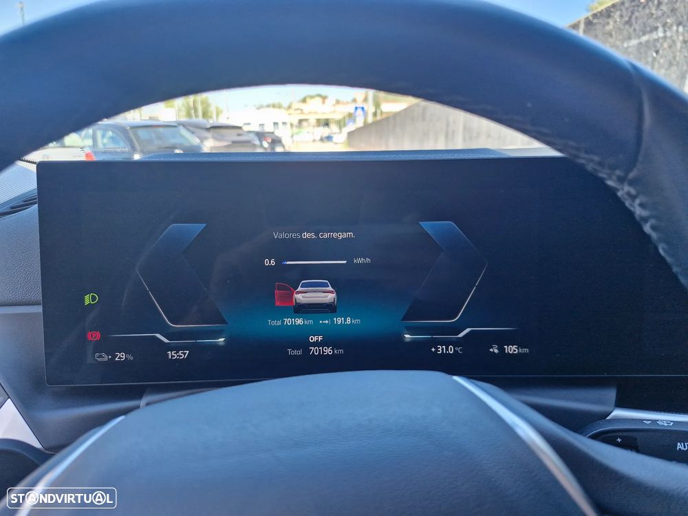 BMW i4 - 20