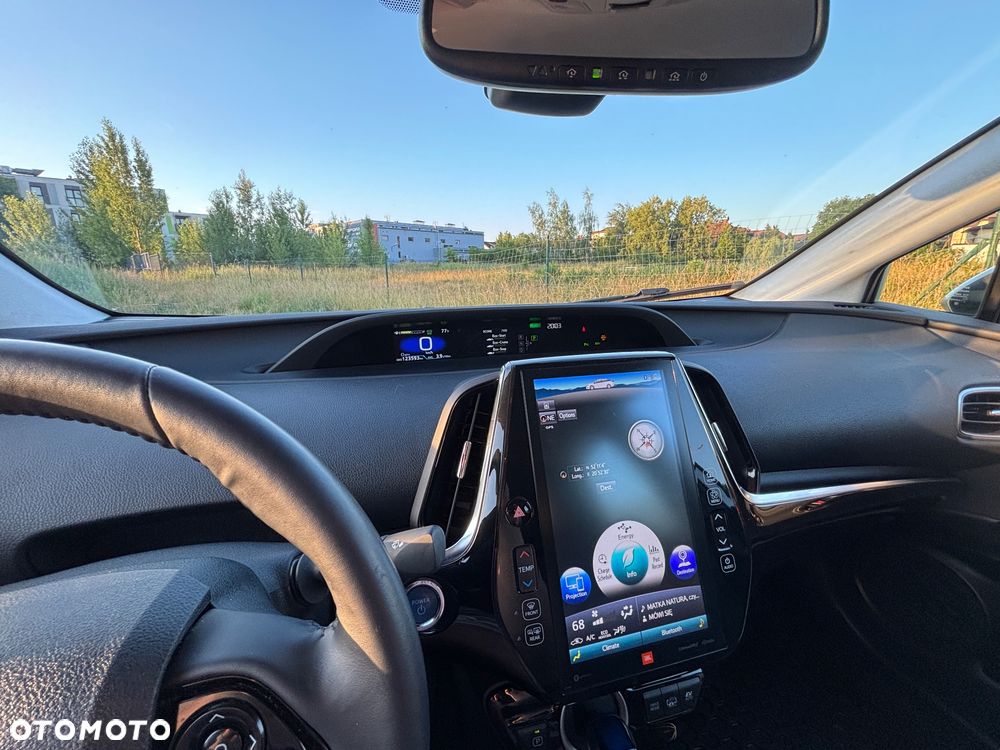 Toyota Prius - 22