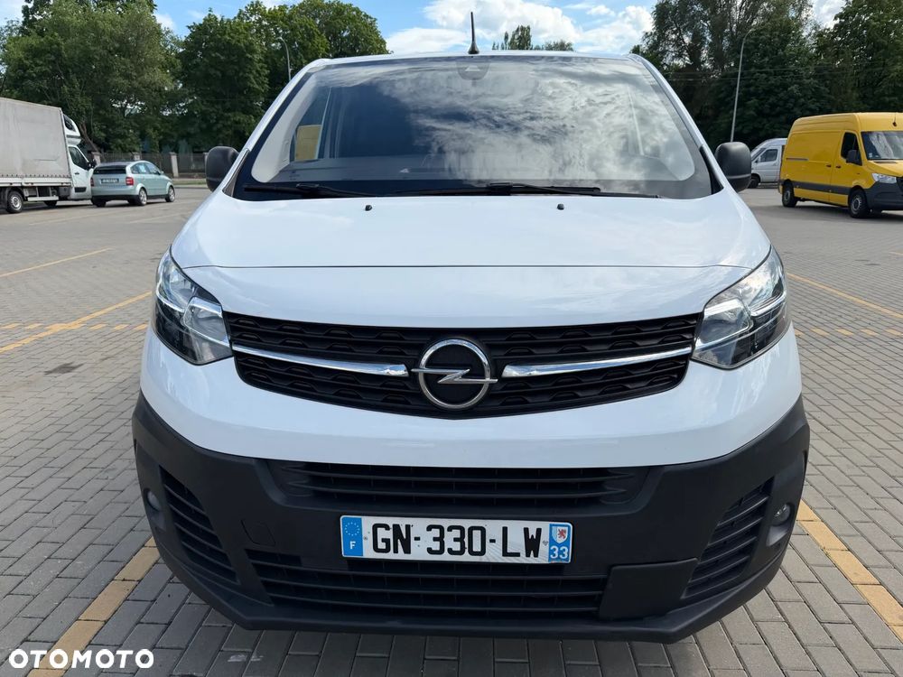 Opel Vivaro - 16