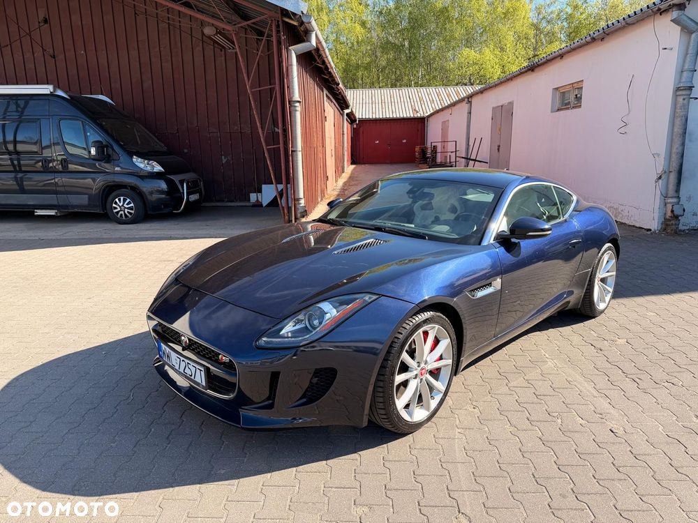 Jaguar F-Type - 24