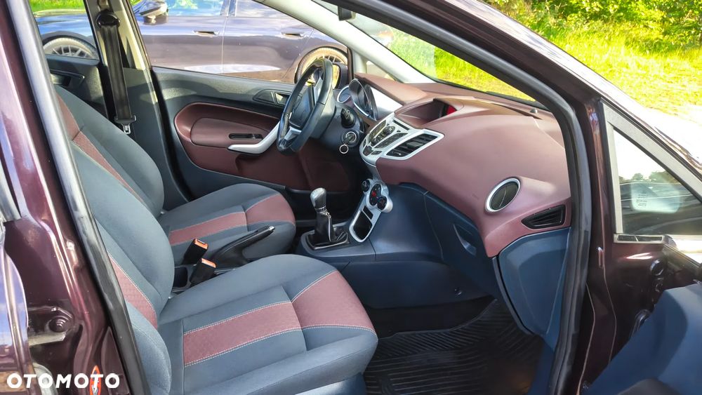 Ford Fiesta 1.6 TDCi Individual - 15