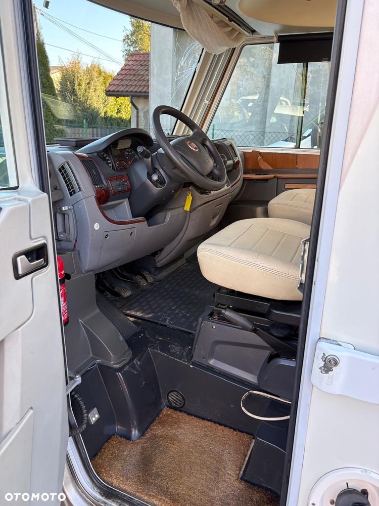Fiat Pilote Explorateur G830 - 23