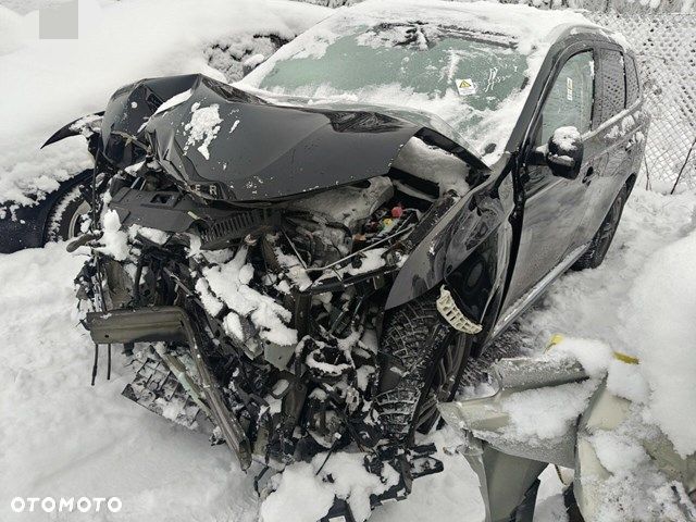 Mitsubishi Outlander Intense + - 2