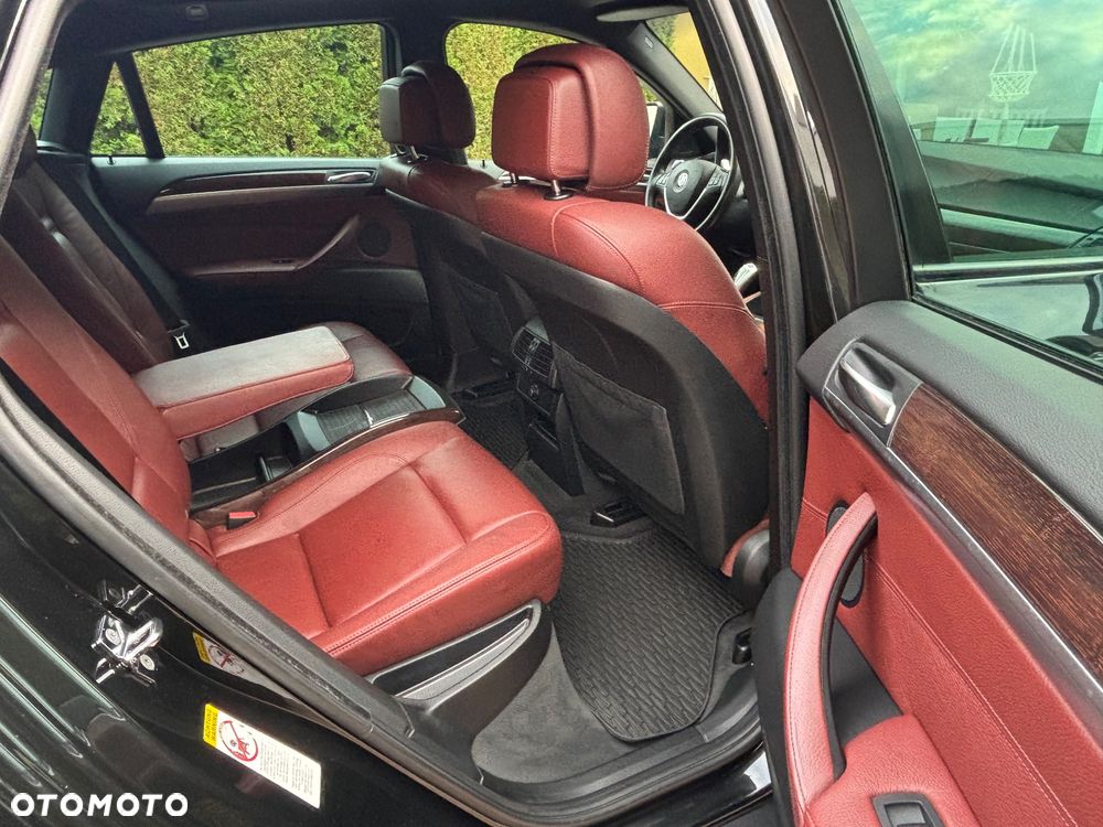 BMW X6 - 29